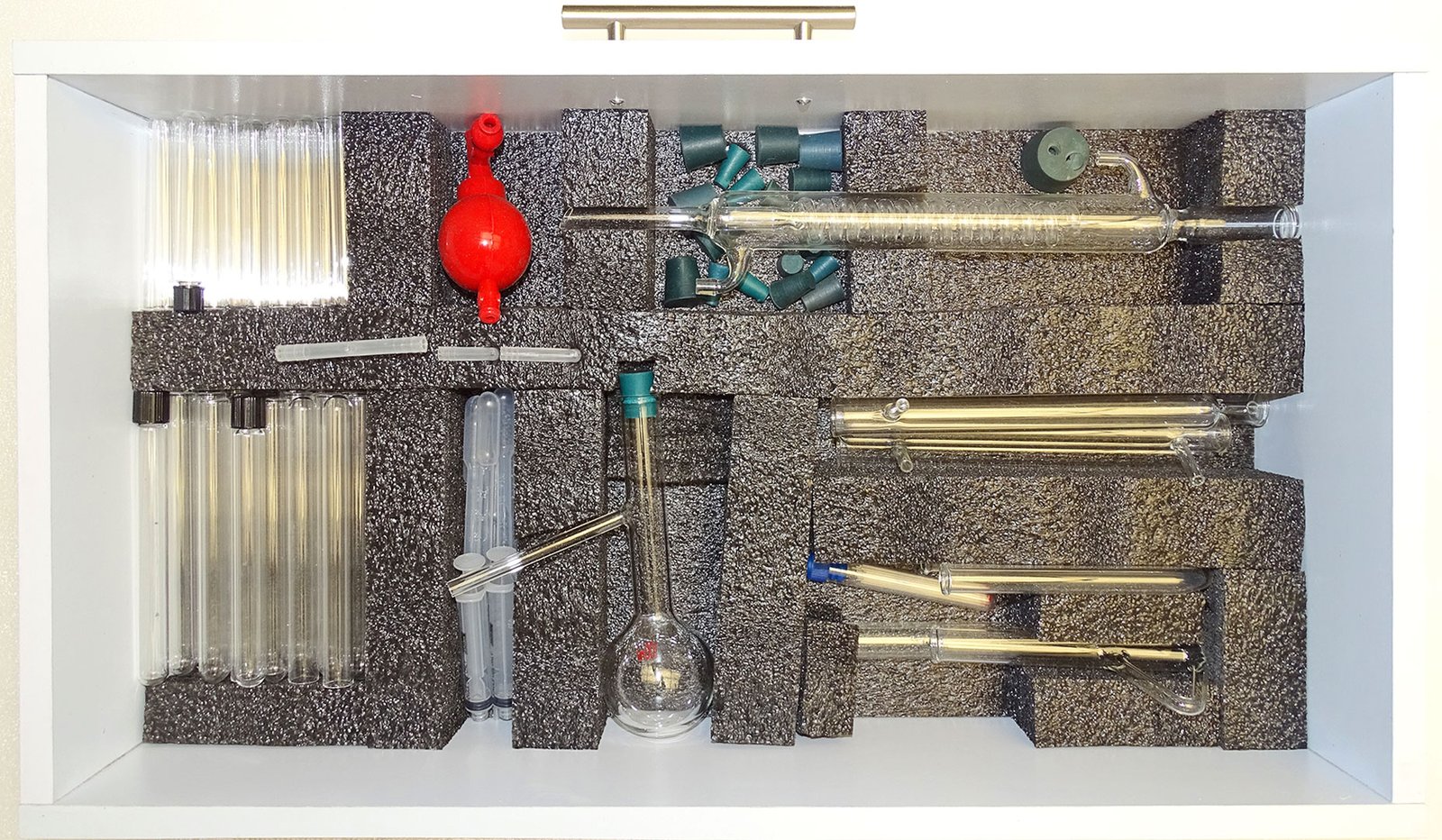 Bandeja 3 Laboratorio química avanzado